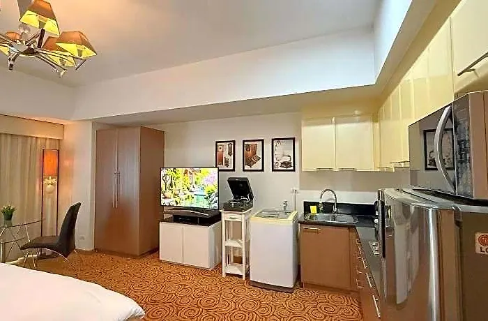 Maxstays - Max @ Venice Residences Manila