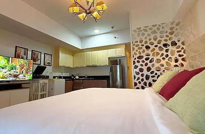 Maxstays - Max @ Venice Residences 3* Manila