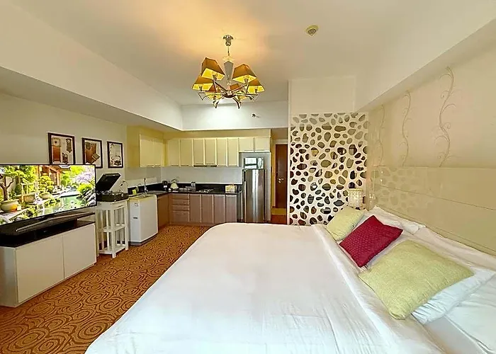 Maxstays - Max @ Venice Residences Hotel 3*